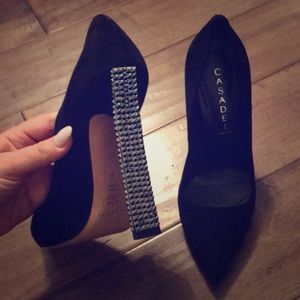 Casadei diamond back pumps 😍